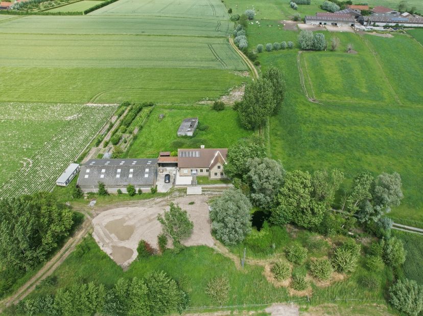 Maison à vendre
                    à 8630 Houtem