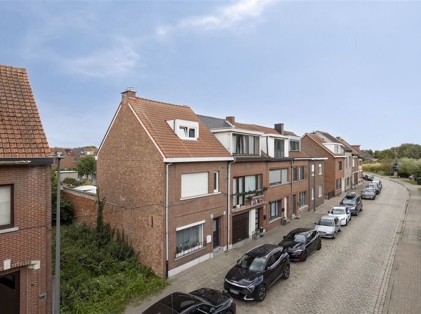 Terrain à vendre
                    à 2070 Zwijndrecht