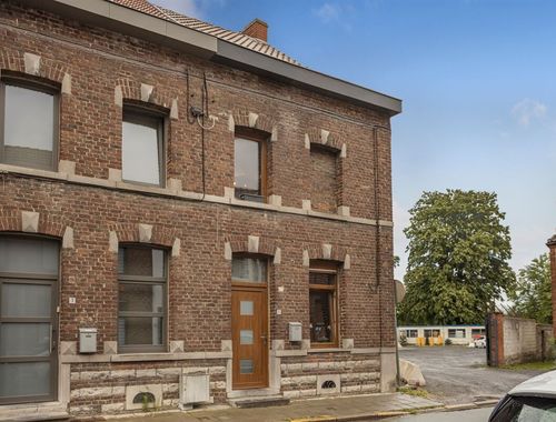                                         Woning te koop in Basècles, € 160.000
