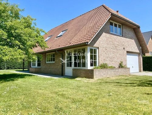                                         Villa à louer à Waterloo, € 2.650
