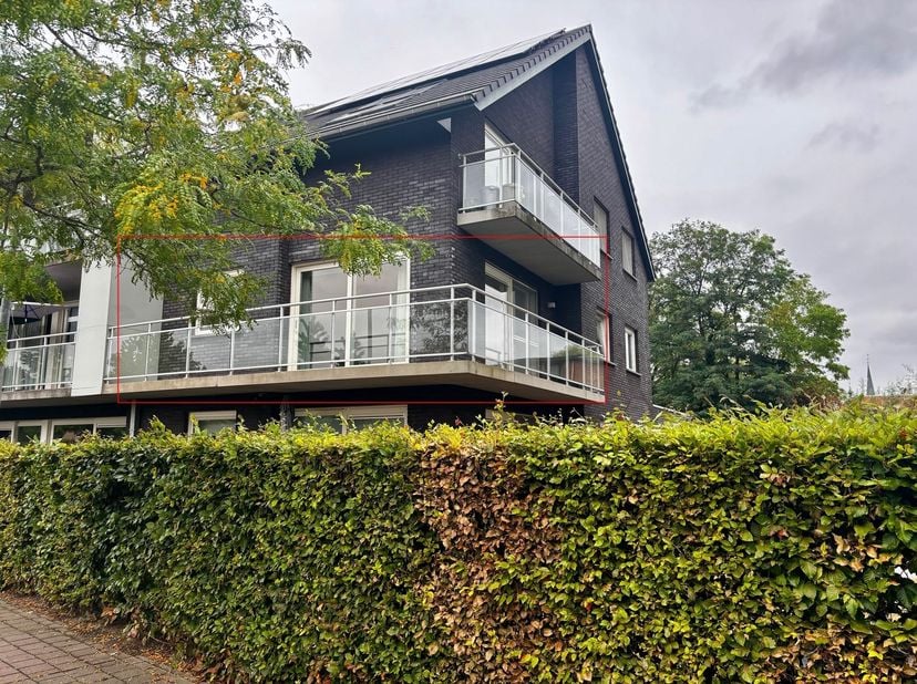 Appartement de 2 chambres situé au calme, avec une grande terrasse et un garage<br />
Vous recherchez un appartement confortable et lumineux dans un e