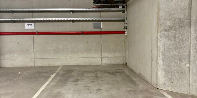 Garage te koop in Avenue Konrad Adenauer, 1200 Sint-Lambrechts-Woluwe