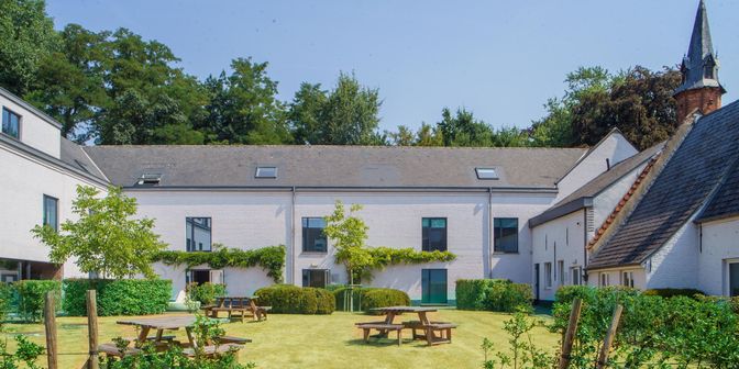 Bedrijfsvastgoed te huur in Guldensporenpark 120, 9820 Merelbeke