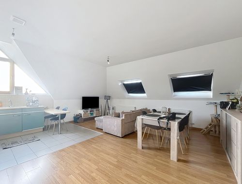                                         Appartement à louer à Mouscron, € 620

