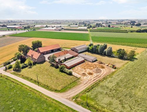                             Hoeve te koop in Staden

