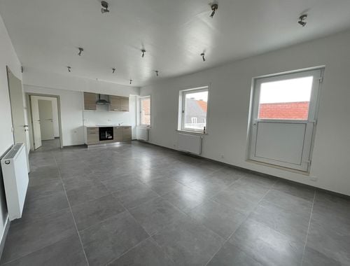                                         Appartement à louer à Kortrijk, € 775
