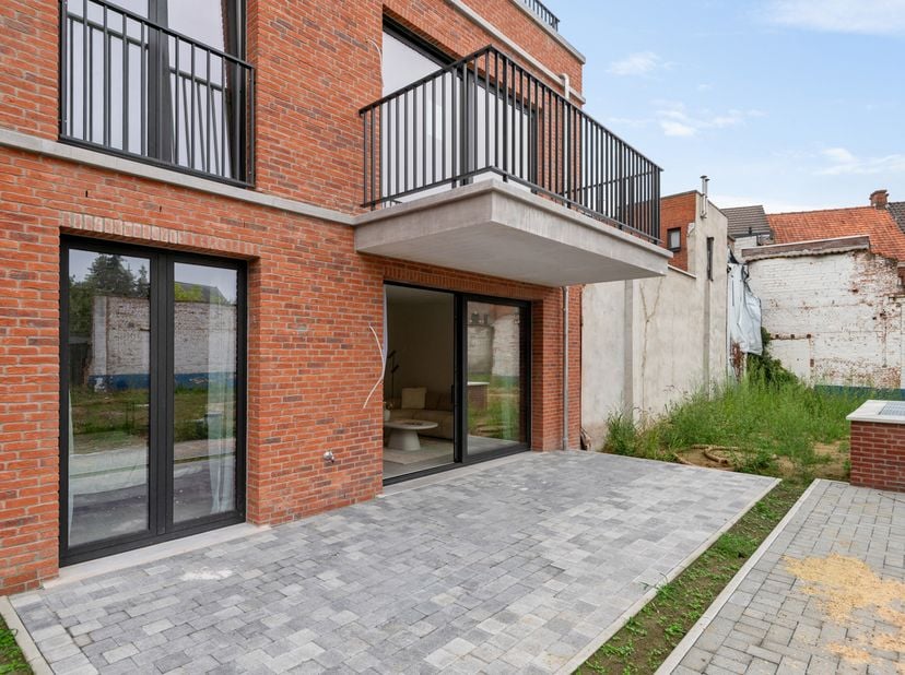 Appartement à vendre à Rozenlaan 8,
                    9140 Temse