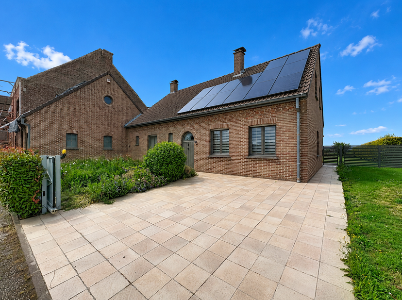 Huis te huur
                    in 7740 Pecq