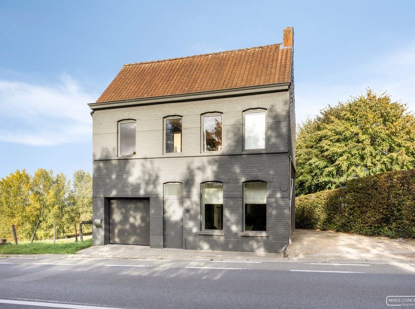 Huis te koop in Edelareberg 22,
                    9700 Oudenaarde
