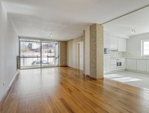                                         Appartement te koop in Roeselare, € 185.000
