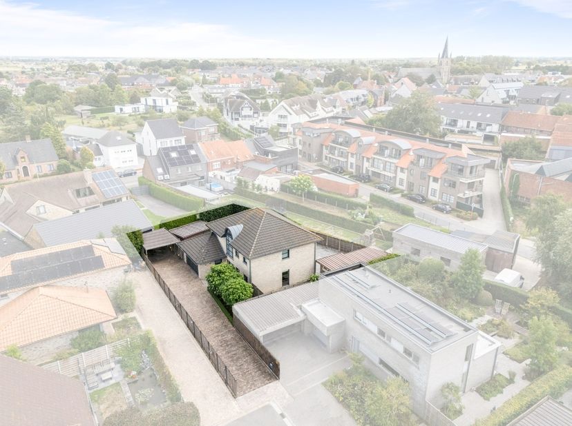 Huis te koop in Jules Polletstraat 4,
                    8211 Aartrijke