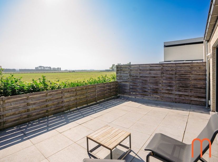 Confort moderne au cœur de Mariakerke, Ostende<br />
<br />
Cette maison entièrement rénovée à louer à Mariakerke (Ostende) offre un confort moderne d