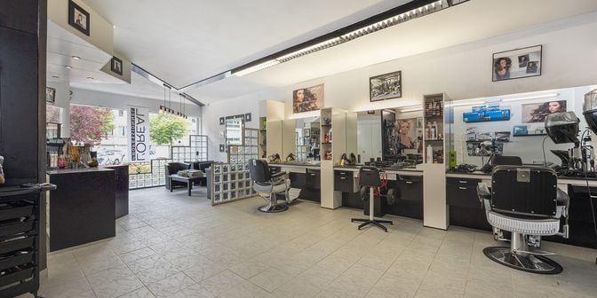 Bedrijfsvastgoed te koop in Lodewijk Van Berckenlaan 181, 2600 Berchem