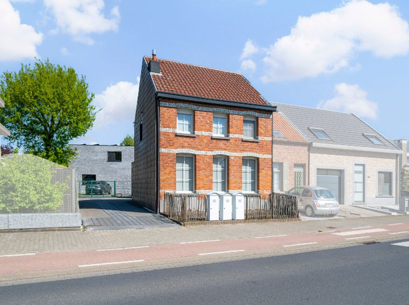 sfeervolle toffe&amp;nbsp; gezinswoning&amp;nbsp; halfopen bebouwing<br />
&amp;nbsp;Bij het betreden van de woning kom je in de inkomhal, die voorzien is van pra