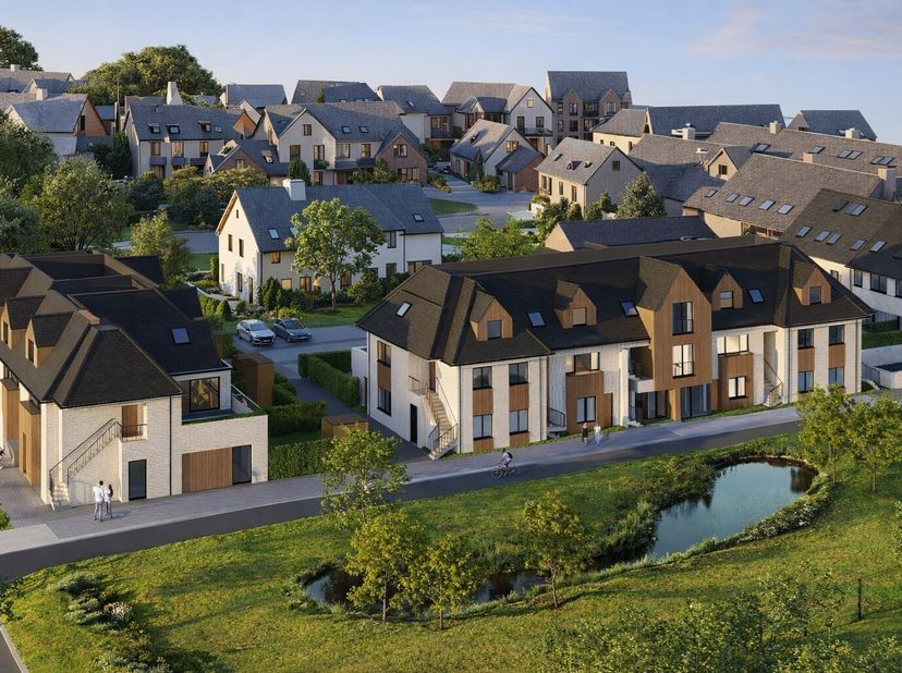 In de residentie Rokerij bevindt zich deze uitzonderlijk ruime stapelwoning met een bewoonbare oppervlakte van ca. 236 m². Deze eigendom onderscheidt