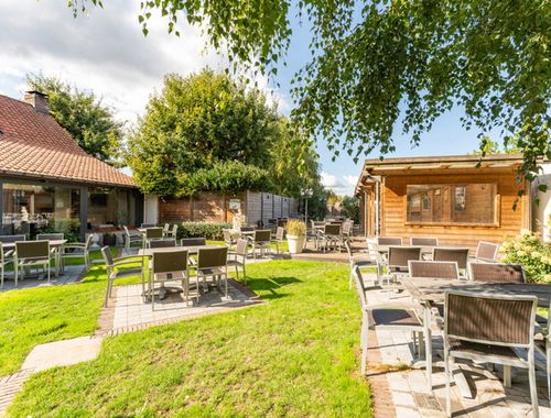                                         Gemengd gebruik te koop in Oeselgem, € 489.000
