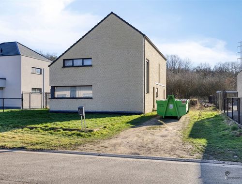                                         Woning te koop in Tessenderlo, € 390.000
