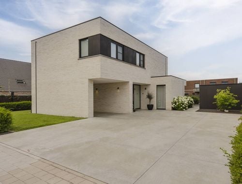                                         Woning te koop in Roeselare, € 698.000
