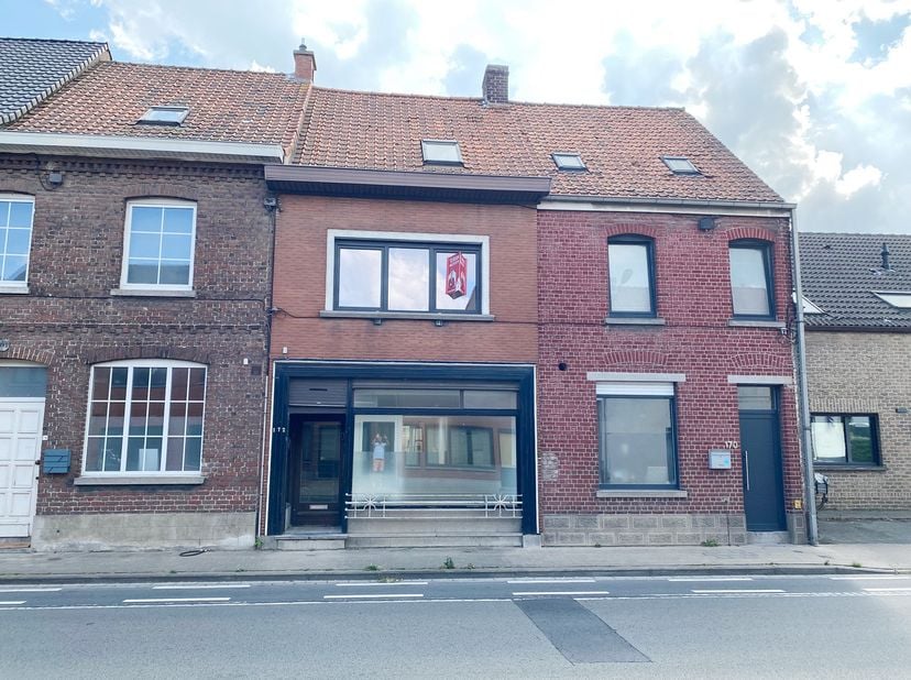 Maison à louer
                    à 8501 Heule