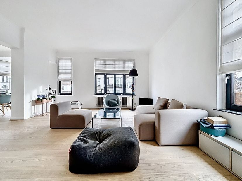Appartement te koop in AVENUE DE LA FLORIDE 63,
                    1180 Ukkel
