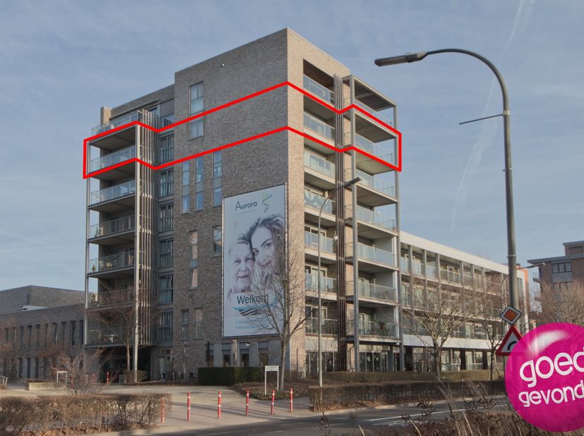 Uitzonderlijk appartement met 360° beleving centrum Tongeren<br />
In het centrum van Tongeren, op een uitstekende residentële locatie waar alles op w
