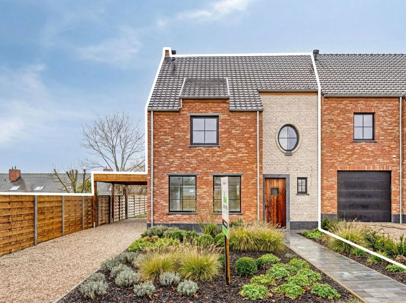 KANTWERK&amp;nbsp;is een kleinschalig en uiterst energiezuinig nieuwbouwproject bestaande uit 3 gekoppelde woningen in landelijke stijl en één moderne all
