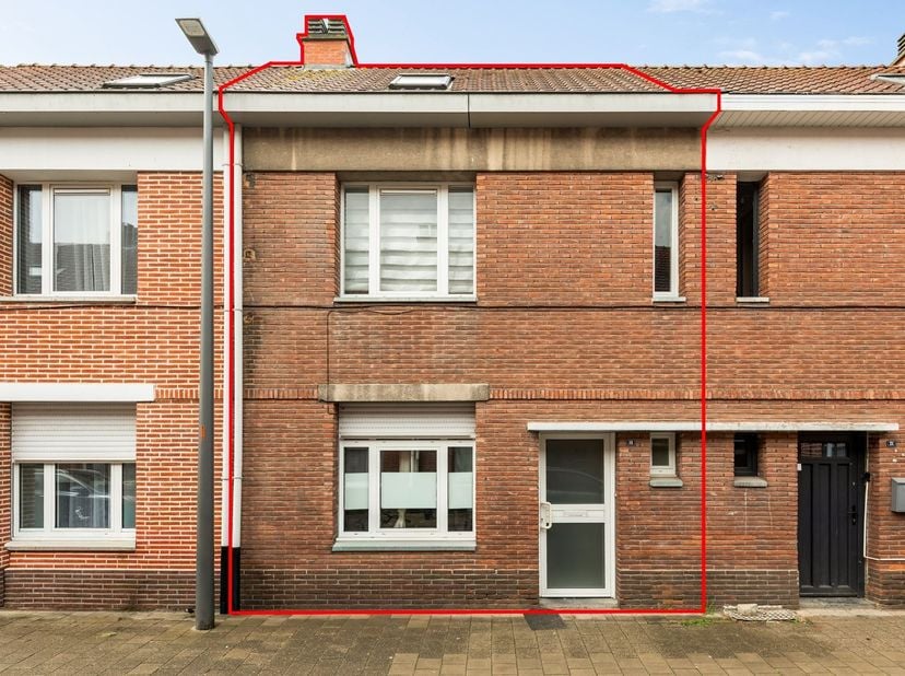 Maison familiale avec 3 chambres et espace extérieur<br />
Idéalement située à Turnhout, cette maison familiale de 3 chambres à coucher offre de nomb