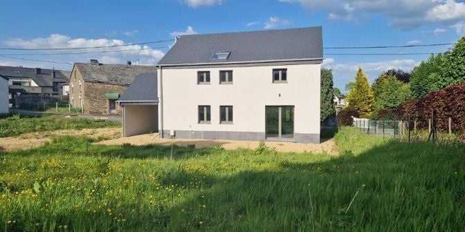 Huis te koop in Les Blancs Cailloux 527C, 6830 Les Hayons