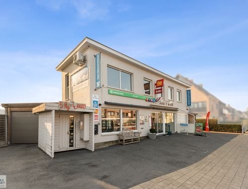                                         Bien commercial avec habitation à vendre à Oostende, € 620.000
