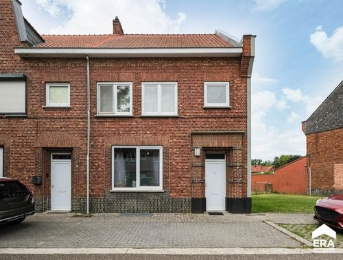                                         Maison à vendre à Kwaadmechelen, € 250.000
