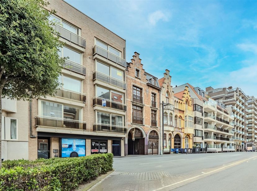 Appartement L’aube 0202 aan de Jean Van Hinsberghstraat 7 in Middelkerke biedt een centrale ligging op wandelafstand van winkels en het strand.<br />