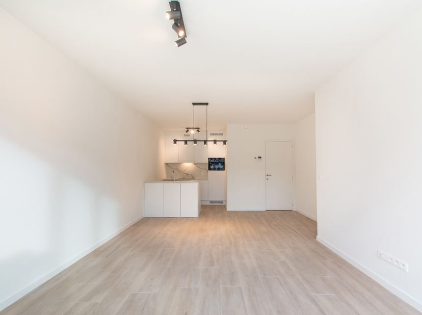 Appartement te huur in Eugène De Plynstraat 25 bus 302,
                    2060 Antwerpen