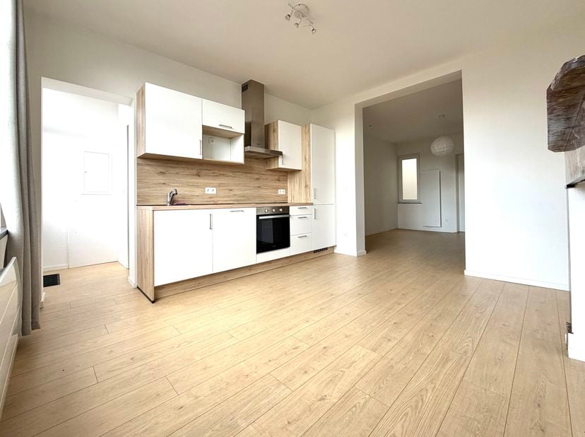 Appartement à louer
                    à 5100 Jambes