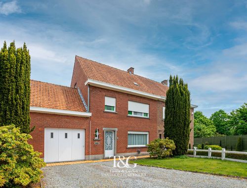                                         Maison à vendre à Gullegem, € 250.000
