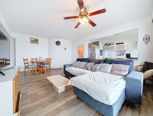                                         Appartement à vendre à Ganshoren, € 210.000
