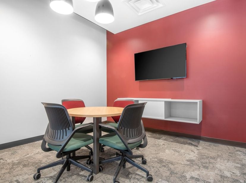 Privékantoor voor 4 werknemers in Regus Brussels Airport Pegasus Park<br />
<br />
Dit aanbod omvat een eigen kantoorruimte met service voor 4 werknem