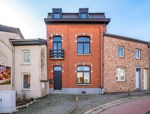                                         Maison à vendre à Landen, € 245.000
