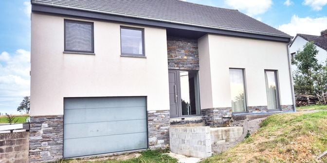 Huis te koop in Samrée 11 bus Q, 6982 Samrée