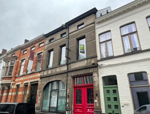                                         Duplex à louer à Roeselare, € 985
