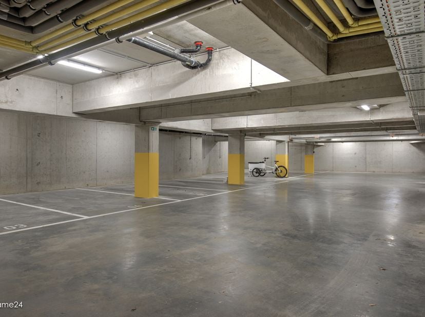 Ce parking souterrain est situ&amp;eacute; dans une r&amp;eacute;sidence r&amp;eacute;cente appel&amp;eacute;e "Neo Frascati" pr&amp;egrave;s de la Coupure &amp;agrave; Gand.