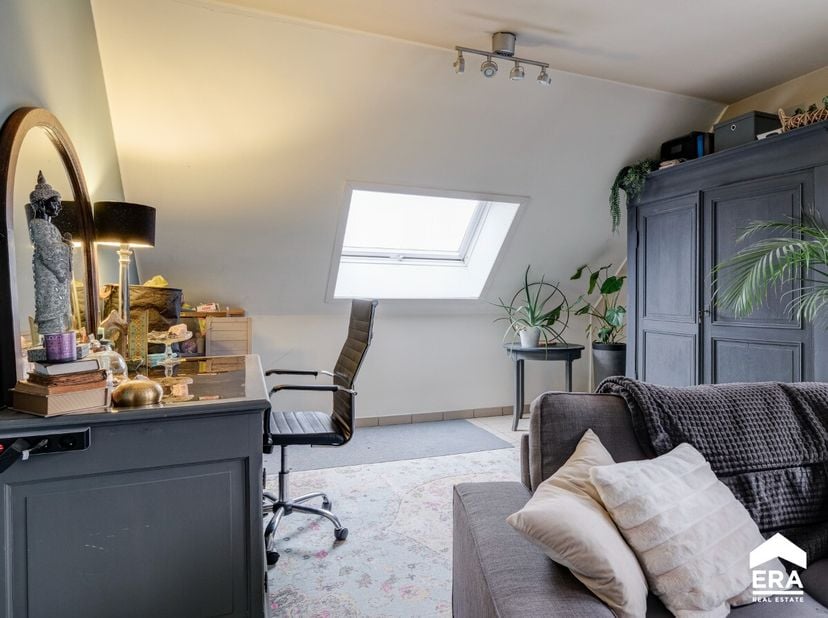 Instapklaar duplex appartement (bew. opp. 101 m²) met parkeerplaats