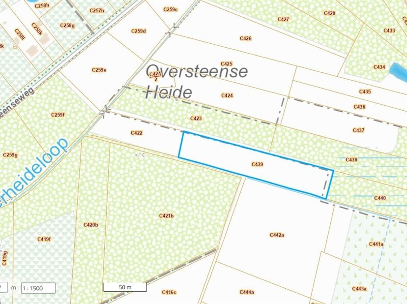 Te koop, landbouwgrond van 6245m² gelegen  te Meerhout.<br />
Gekend volgens kadaster als Oversteensche Bemden <br />
Toegankelijk langs Hovesteensewe