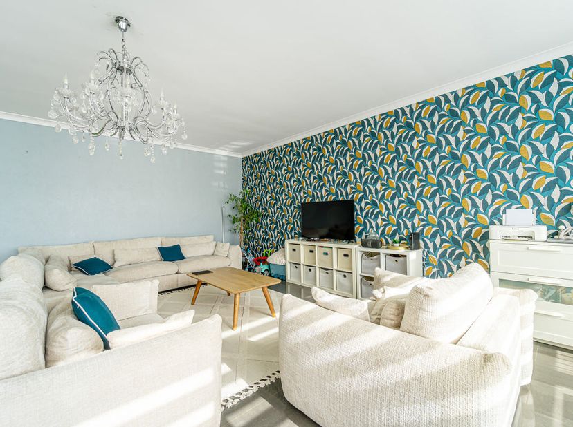 Appartement te koop
                    in 6032 Mont-sur-Marchienne