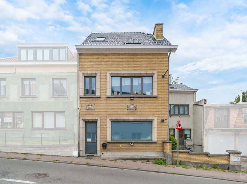 Bedrijfsvastgoed te koop in Rue du Tilleul 40,
                    1640 Sint-Genesius-Rode