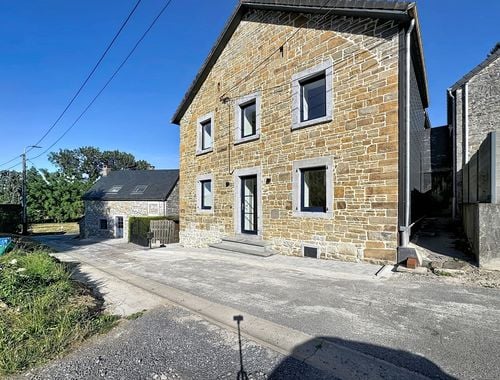                                         Woning te huur in Les Avins, € 1.100
