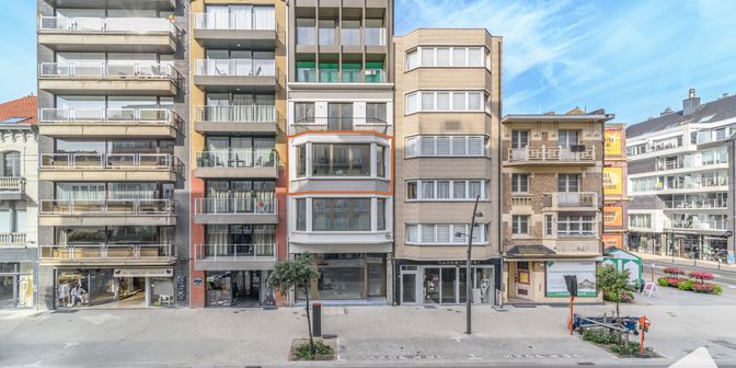 Appartement te koop in Zeelaan 161 bus 0201, 8660 De Panne