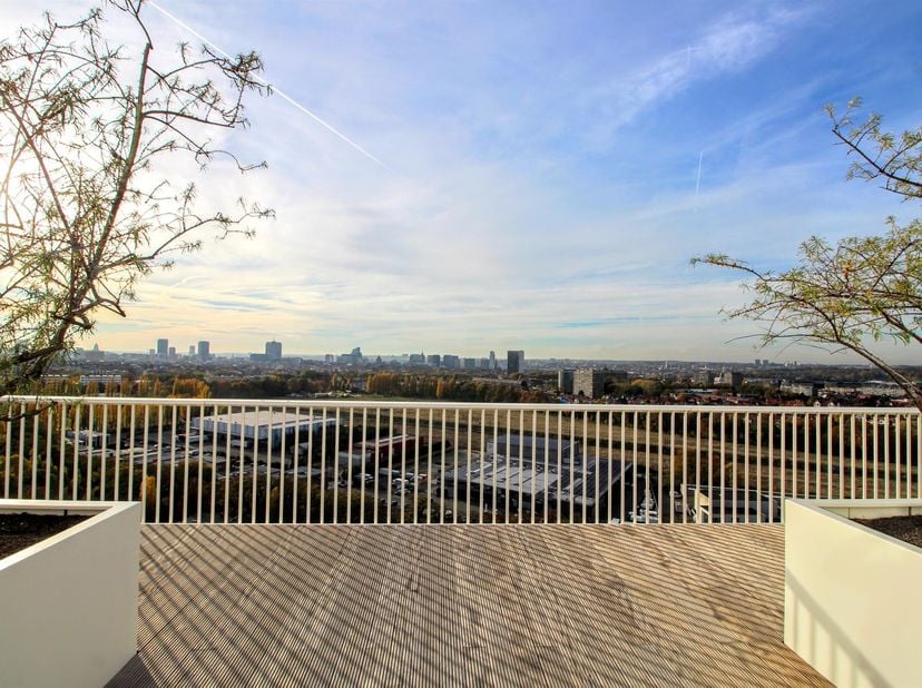 Appartement te huur in Rue de Genève 10 bus 2.15,
                    1140 Evere