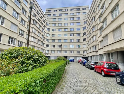                                         Appartement te koop in Elsene, € 378.000
