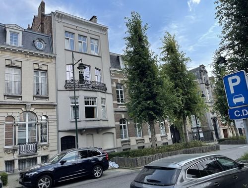                                         Appartement te huur in Sint-Pieters-Woluwe, € 1.300
