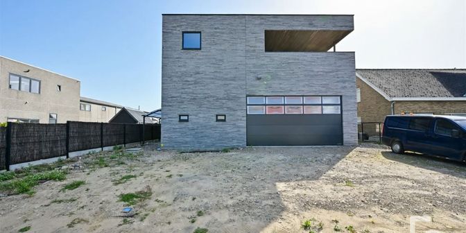 Huis te huur in Iepersteenweg 58B bus 0002, 8650 Merkem